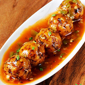 Vej Manchurian /ผักทอดราดซอสอินเดีย